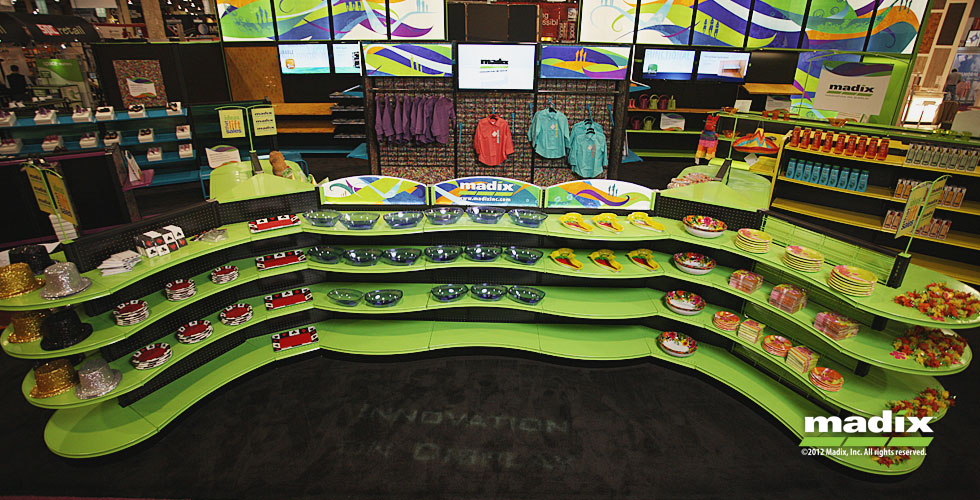 Concave Radius ShelvingDraw Attention to Merchandise